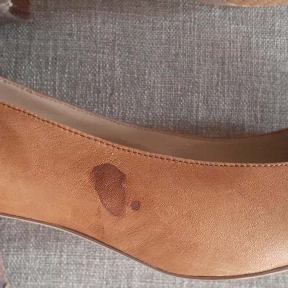 Lauren ralph Lauren tan leather pumps shoe  size 10B - Picture 4 of 16